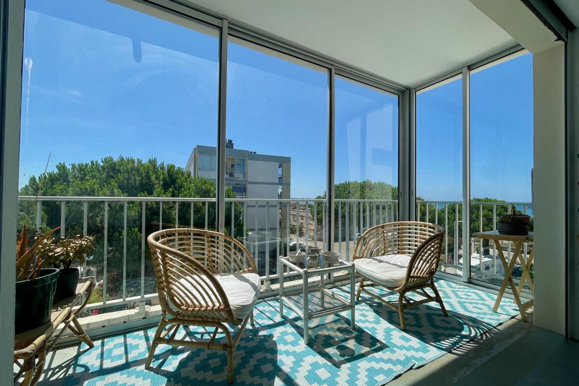 Le Neptune Appartement T2 Tout Confort Au Calme Et A Deux Pas De La Plage Le Grau-du-Roi Buitenkant foto